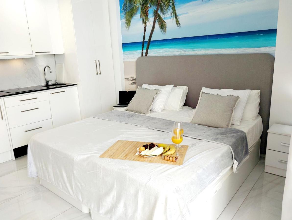 Under The Palm Apartment Плая де лас Америкас Екстериор снимка