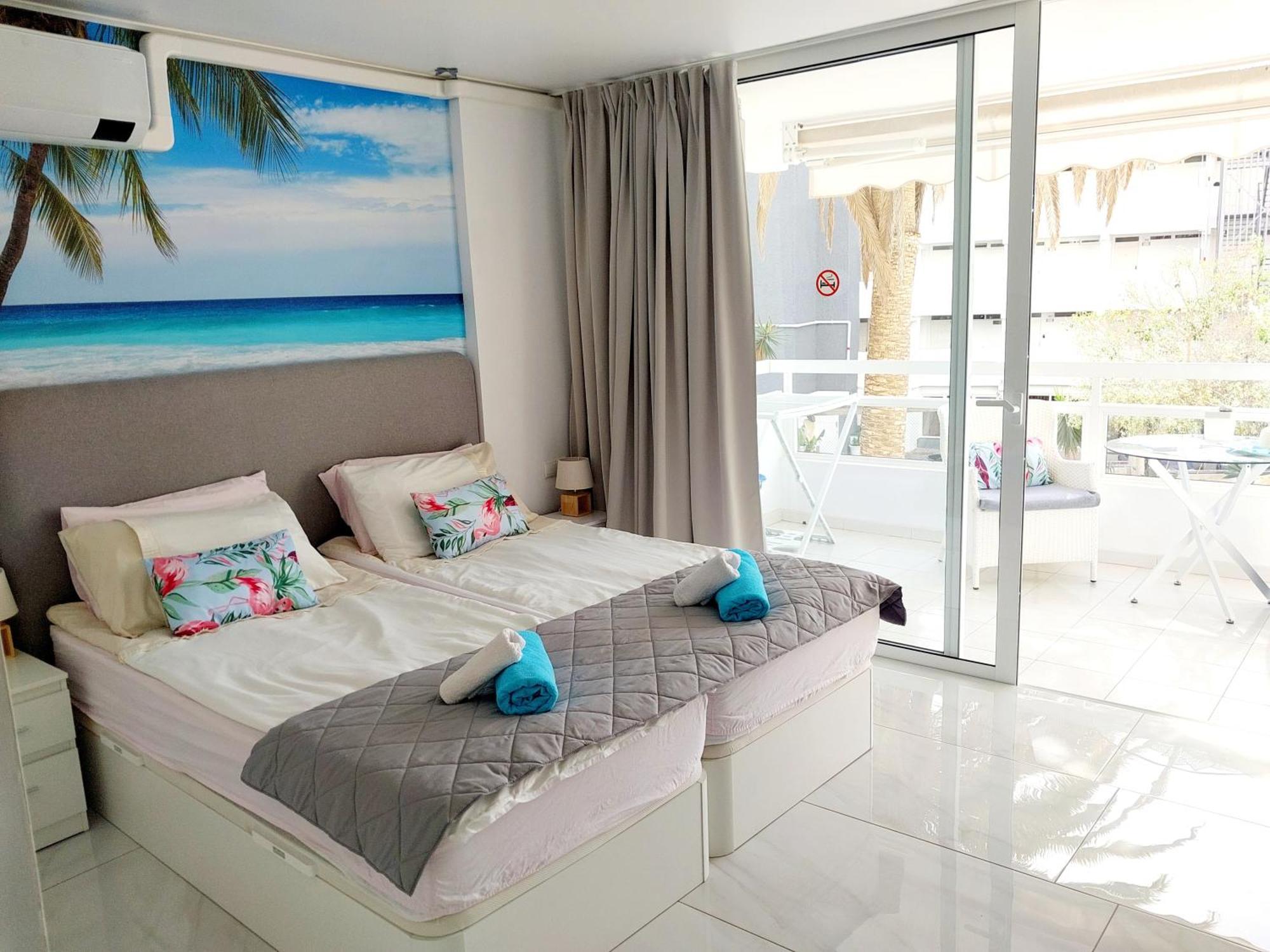 Under The Palm Apartment Плая де лас Америкас Екстериор снимка